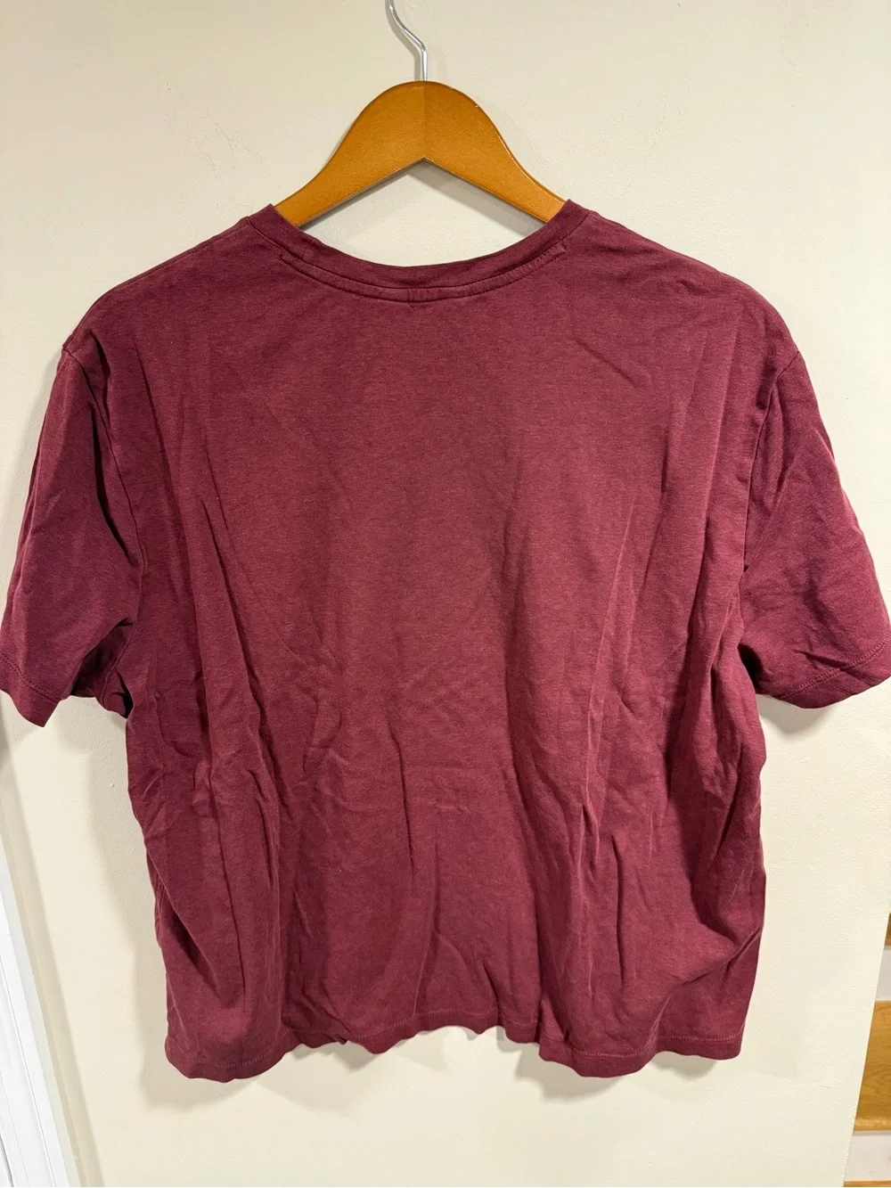 Banana Republic Mens Lux Touch Performance Maroon T Shirt SZ XL